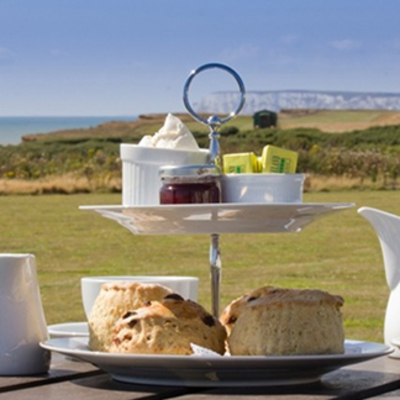 Places to eat on your holiday - The Pearl Cafe, Brighstone  Image